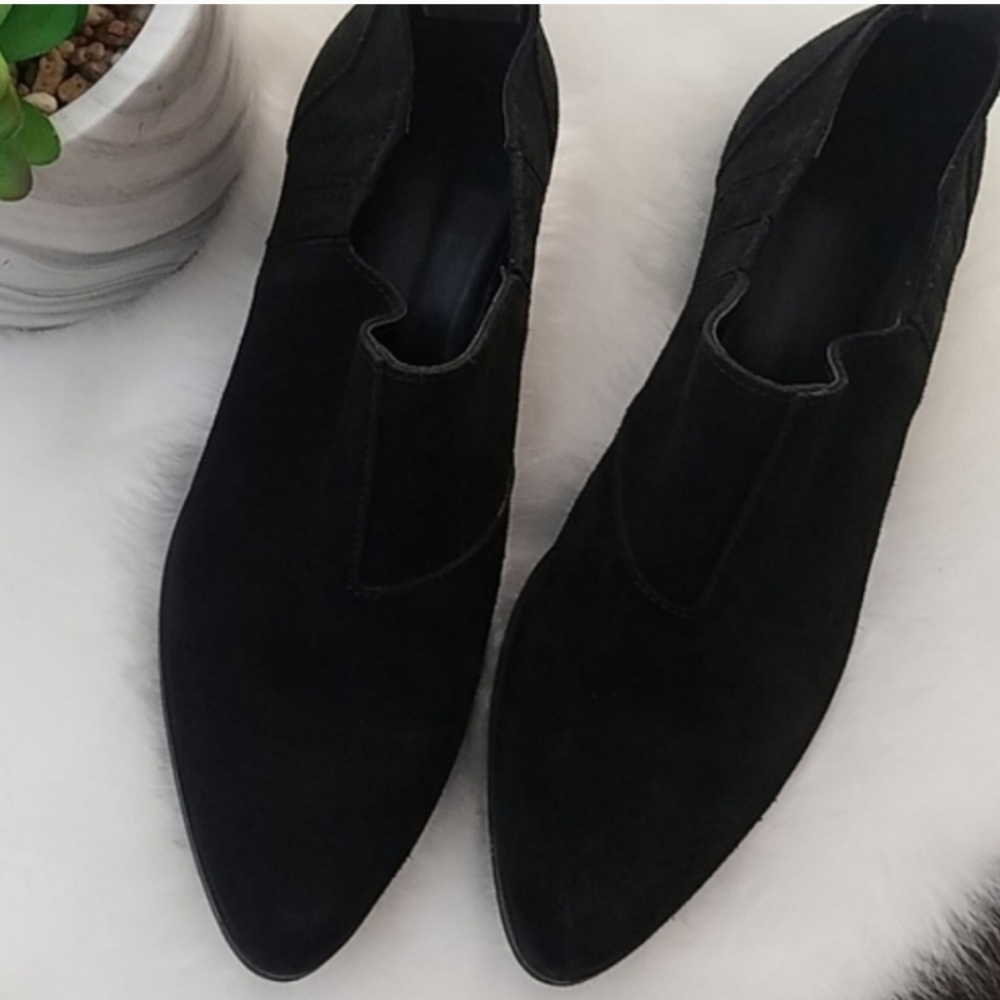 Asos Black Suede Booties Size 6